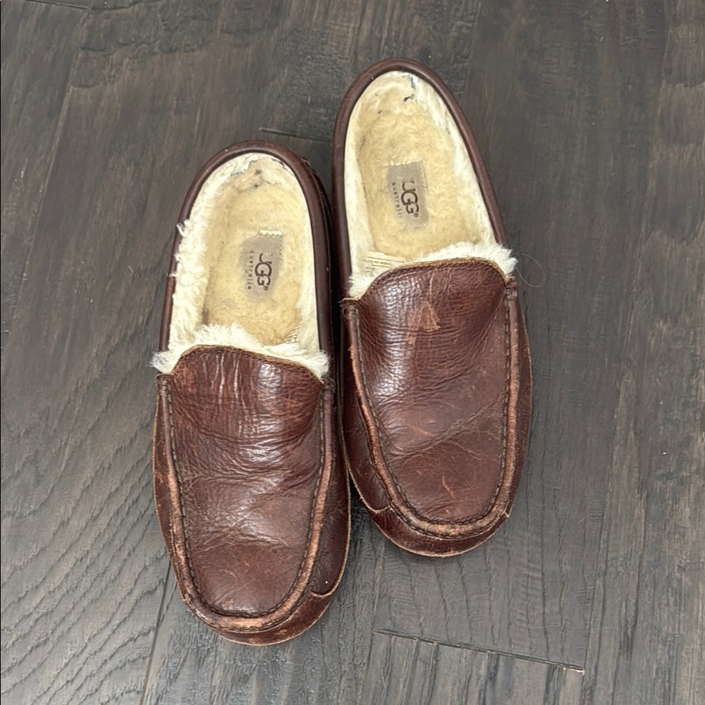 UGG Men's Brown Leather Loafers